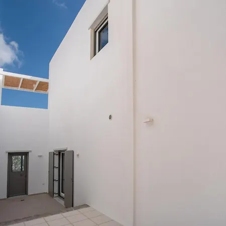 Deluxe Maisonette With Private Jacuzzi 아파트