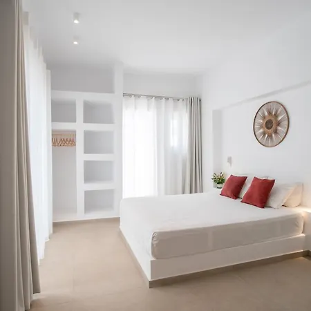 Deluxe Maisonette With Private Jacuzzi