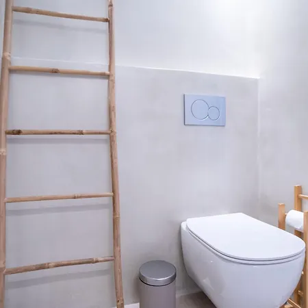 Deluxe Maisonette With Private Jacuzzi דירה *