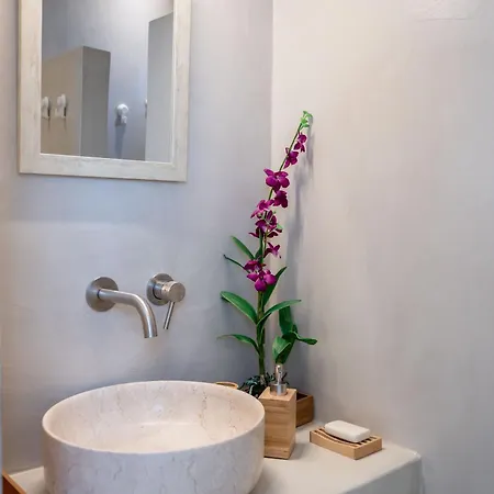 Deluxe Maisonette With Private Jacuzzi דירה Glifades